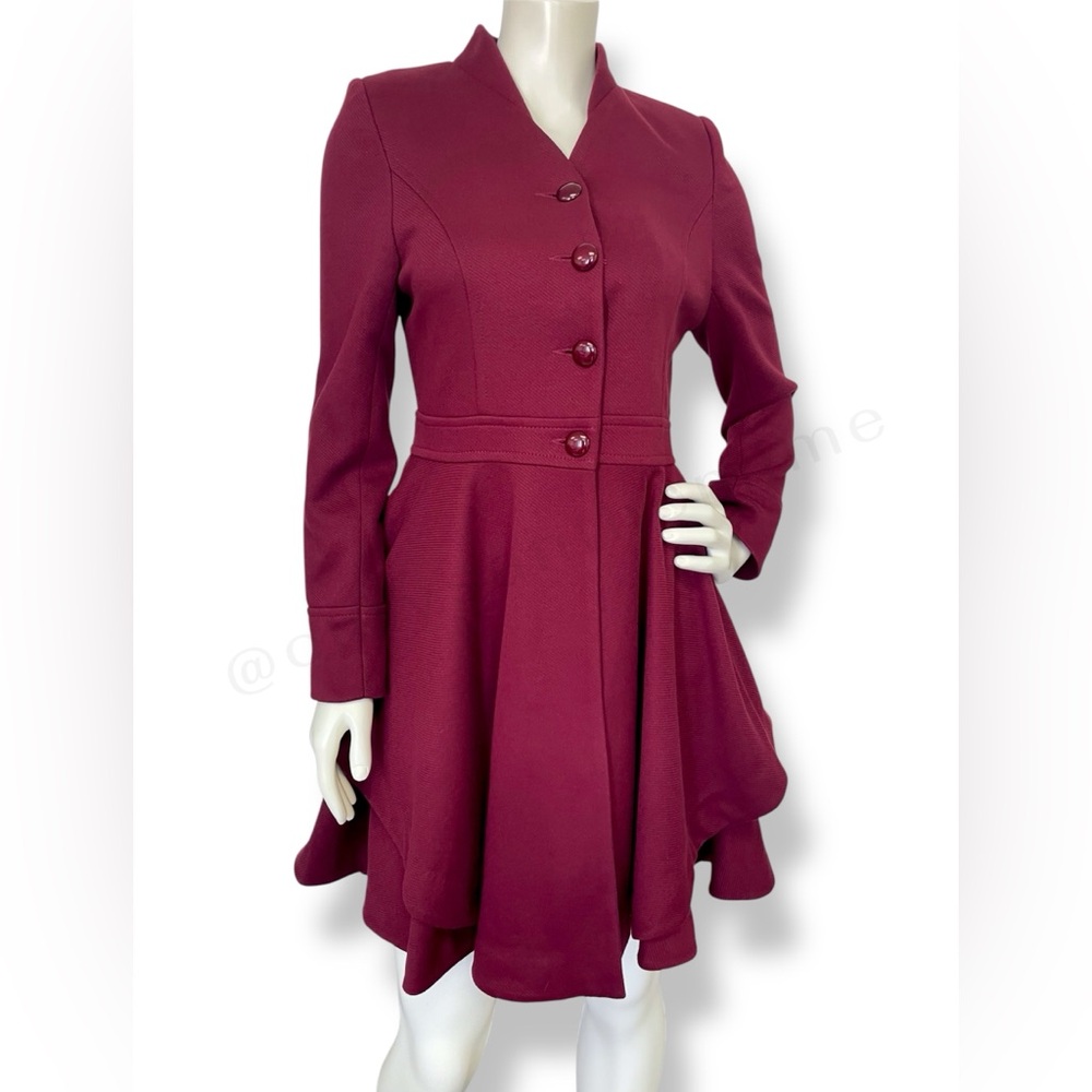 Elegant Coat with Side Pockets - Picture 1 of 15